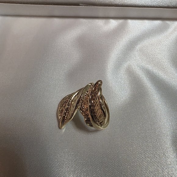 Gold-Tone Sculptural Wide Band Ring - Women's Fashion Jewelry - Picture 4 of 4